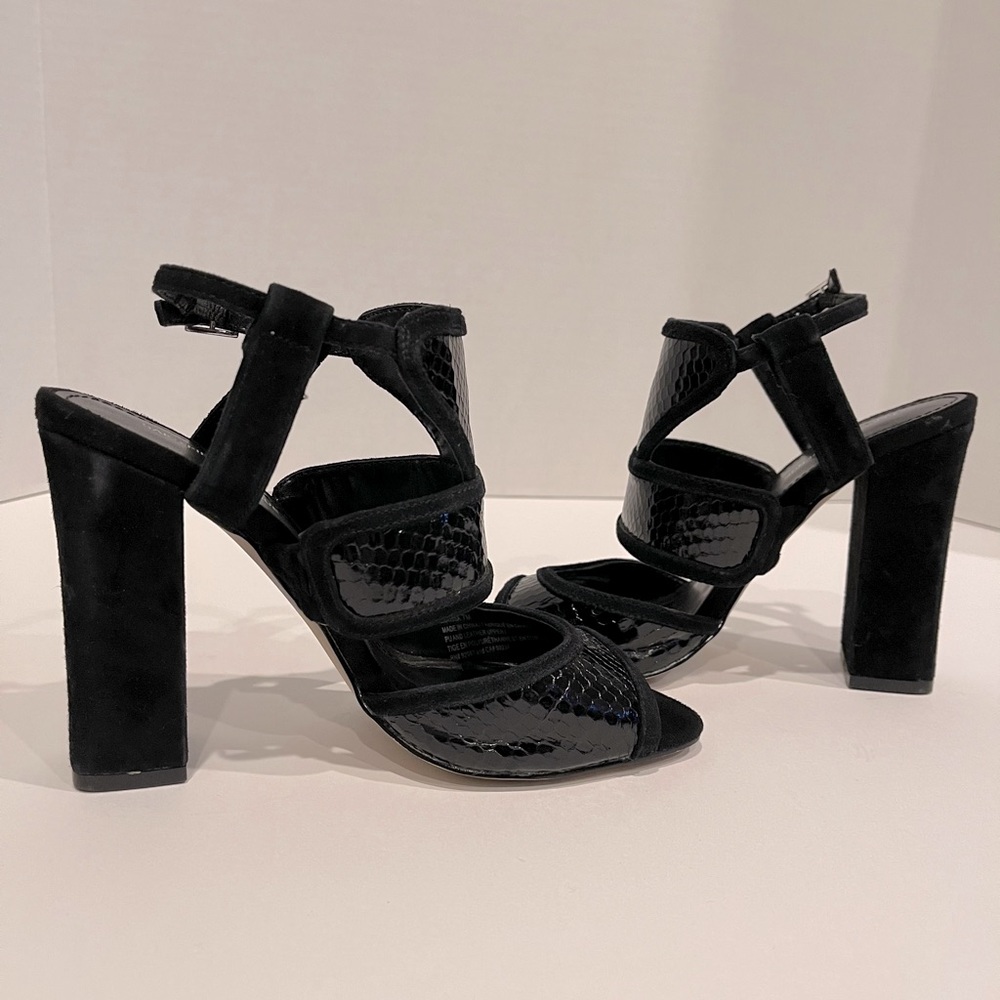 Saks Fifth Avenue Black Heeled Sandals.